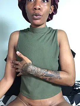 Snapshot of Miss__Mandy chatting on November 2025 03:38:02 PM Miss Mandy online show from November 2025 03:38:02 PM