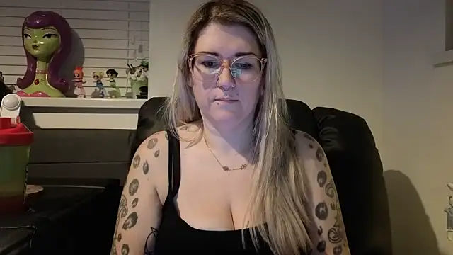 Sizzling Indie36 online show from March 2026 09:06:01 PM