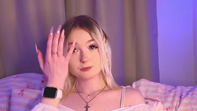 minigirl online show from February 2026 04:24:02 PM