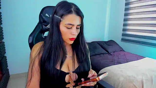 Snapshot of hannarusso chatting on March 2026 08:15:02 PM hannarusso online show from March 2026 08:15:02 PM