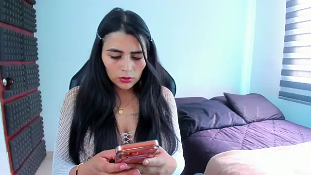 Snapshot of hannarusso chatting on March 2026 08:36:02 PM hannarusso online show from March 2026 08:36:02 PM