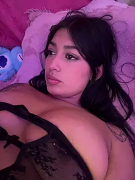 KatianPierce online show from May 2026 11:23:04 PM