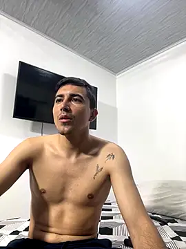 Snapshot of pareja_curiosa19 chatting on October 2025 02:14:02 AM pareja curiosa19 online show from October 2025 02:14:02 AM