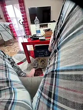 Maurzioxh online show from March 2025 04:10:01 PM