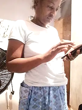 sexylira online show from September 2025 09:44:01 AM