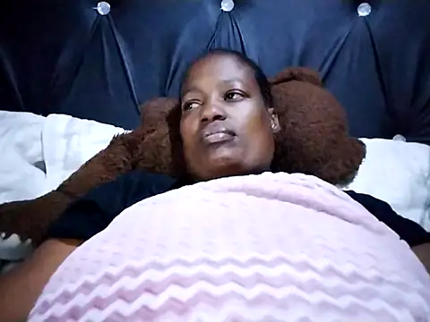 sexylira online show from April 2026 04:22:02 PM