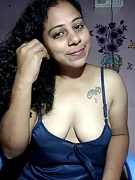 JENNIFERtamil online show from February 2026 06:37:01 PM