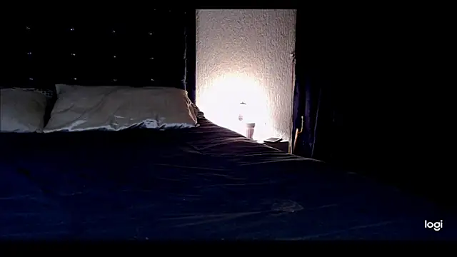 andrea gomes  online show from September 2025 08:09:02 AM