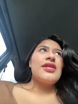 andrea gomes  online show from February 2026 12:12:01 PM