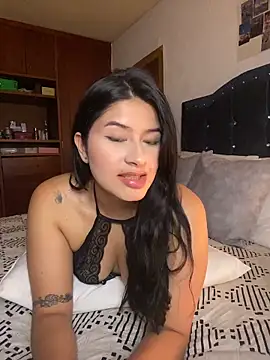 andrea gomes  online show from March 2026 09:02:02 AM