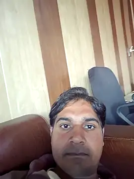 johnny8731 online show from February 2026 09:45:02 AM