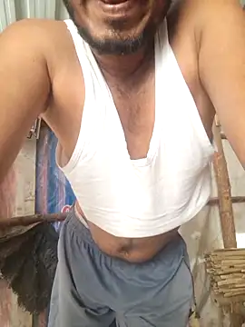 hot integer online show from February 2026 03:32:01 AM