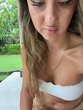 Brilliant-Splashes online show from February 2026 02:34:02 AM