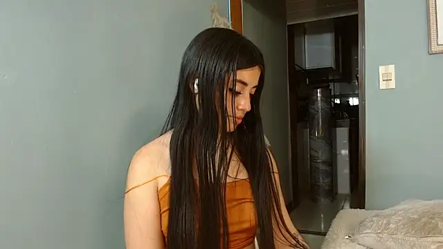 Parker Lee online show from April 2026 12:44:01 AM