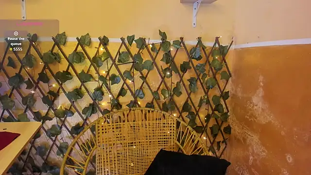 Snapshot of dirtyBBWplay chatting on November 2025 08:41:02 PM dirtyBBWplay online show from November 2025 08:41:02 PM