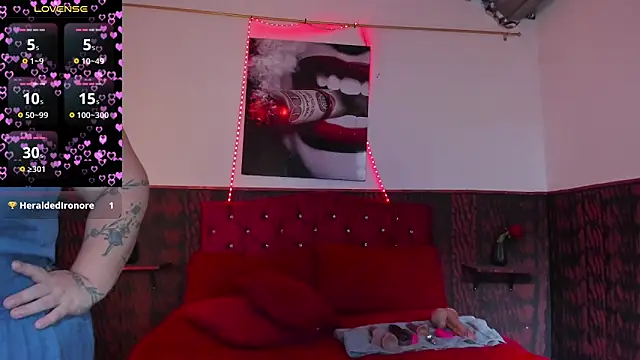 Snapshot of dirtyBBWplay chatting on December 2025 07:19:02 PM dirtyBBWplay online show from December 2025 07:19:02 PM