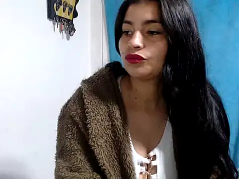 AlanaHotxx online show from November 2025 06:12:01 AM