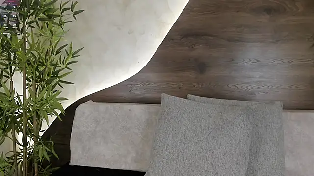 Snapshot of mia_lacy_ chatting on September 2025 07:50:02 PM mia lacy online show from September 2025 07:50:02 PM