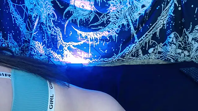 mikaskullcs online show from September 2025 04:34:02 AM