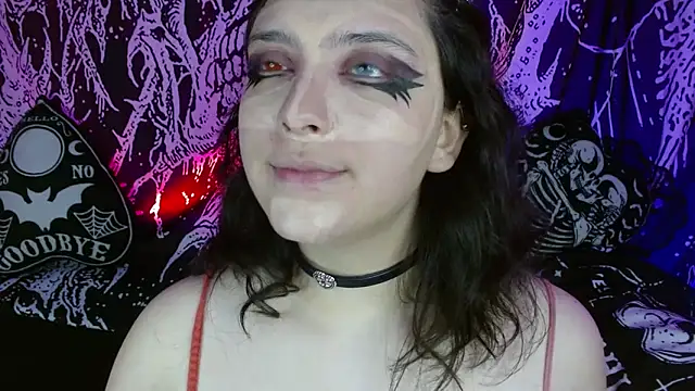 mikaskullcs online show from September 2025 01:40:02 AM