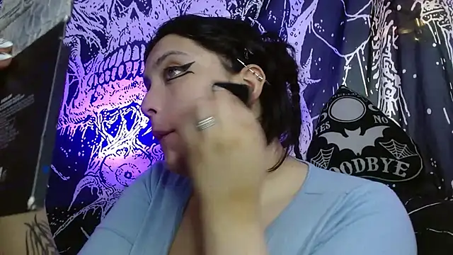 mikaskullcs online show from September 2025 04:28:01 AM