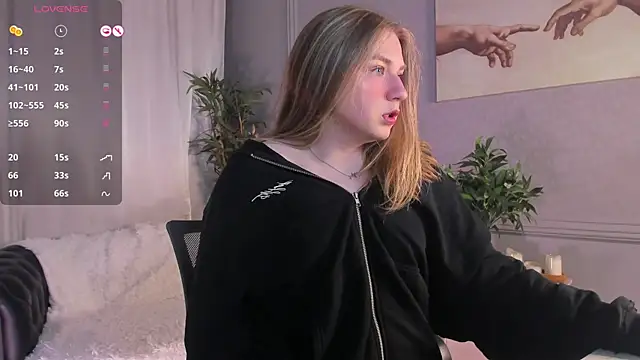 Snapshot of Jes_Solar chatting on March 2025 09:02:02 PM Jes Solar online show from March 2025 09:02:02 PM