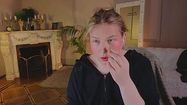 Snapshot of Jes_Solar chatting on October 2025 11:30:01 AM Jes Solar online show from October 2025 11:30:01 AM