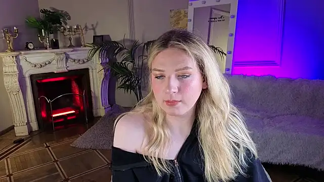 Snapshot of Jes_Solar chatting on October 2025 09:55:02 PM Jes Solar online show from October 2025 09:55:02 PM