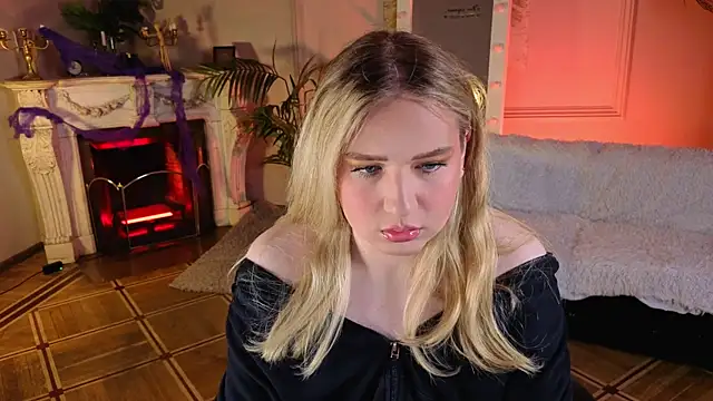 Snapshot of Jes_Solar chatting on October 2025 10:22:01 PM Jes Solar online show from October 2025 10:22:01 PM