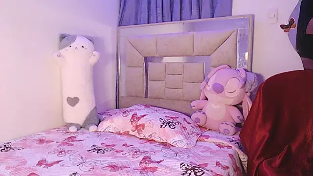 AlitaAnisee online show from December 2025 12:29:01 AM