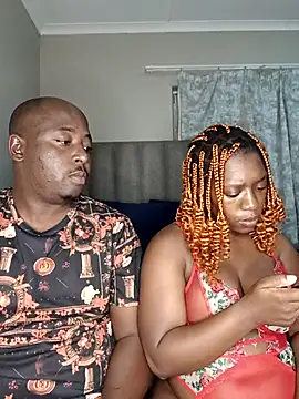 Bootylioustits online show from April 2026 10:01:01 PM