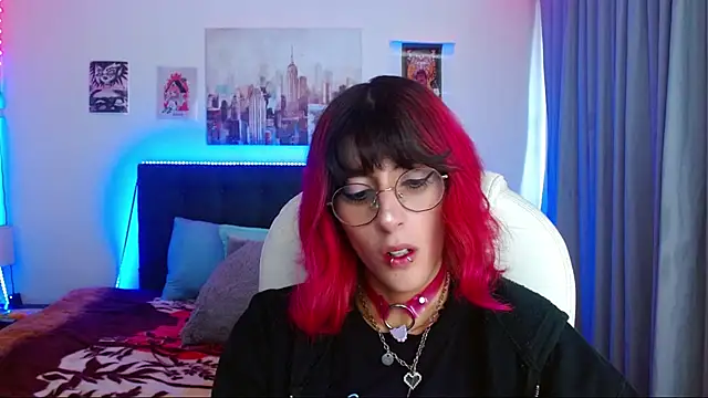 Snapshot of goth_minerva chatting on November 2025 01:26:02 PM goth minerva online show from November 2025 01:26:02 PM