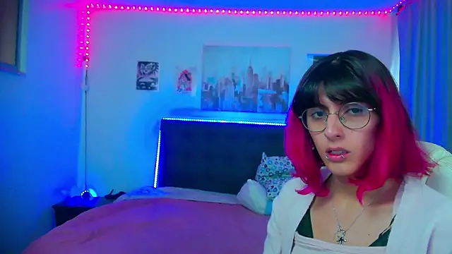 goth minerva online show from February 2026 01:29:02 PM