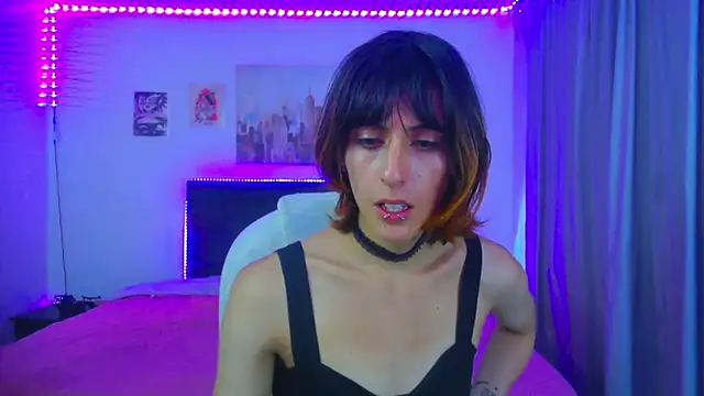 Snapshot of goth_minerva chatting on June 2026 04:27:02 PM goth minerva online show from June 2026 04:27:02 PM