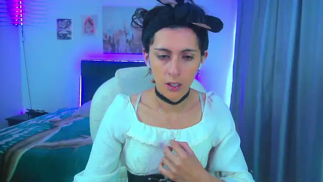 Snapshot of goth_minerva chatting on June 2026 01:37:01 PM goth minerva online show from June 2026 01:37:01 PM