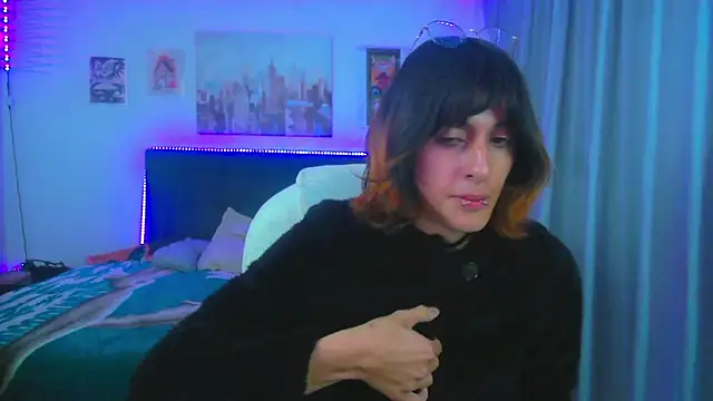 Snapshot of goth_minerva chatting on July 2026 01:24:01 PM goth minerva online show from July 2026 01:24:01 PM