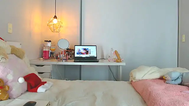 Snapshot of Tiana_Paez1 chatting on December 2025 04:28:02 AM Tiana Paez1 online show from December 2025 04:28:02 AM