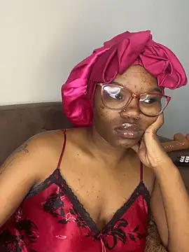 YummyMelanin117 online show from March 2026 01:28:01 PM