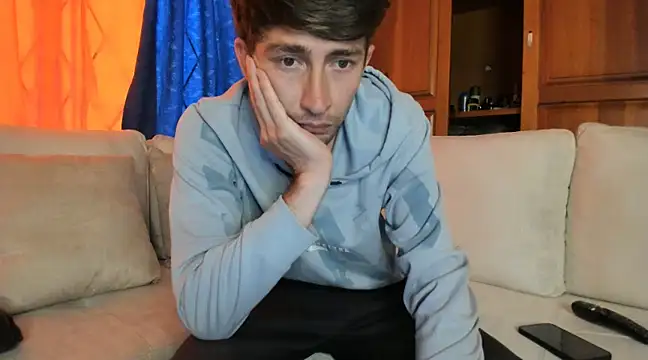 laurent 01 online show from March 2025 04:40:02 PM