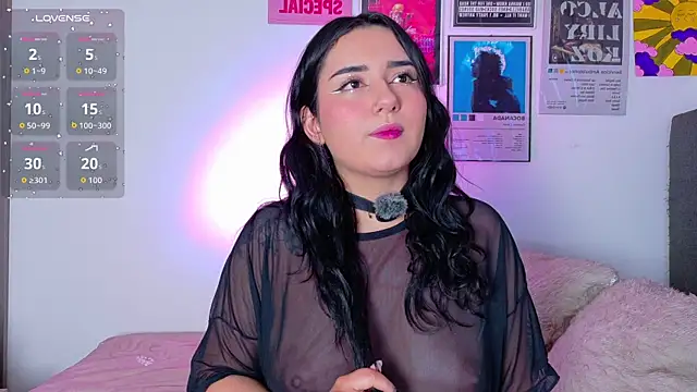 Snapshot of mady_malkovax chatting on September 2025 11:04:02 PM mady malkovax online show from September 2025 11:04:02 PM