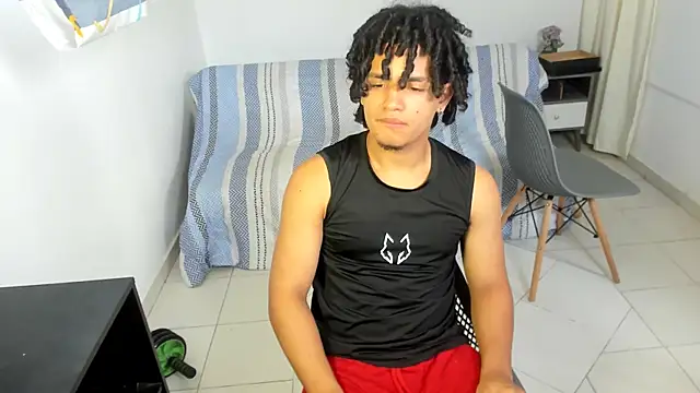 Snapshot of samxx_muscle chatting on July 2026 01:29:02 PM samxx muscle online show from July 2026 01:29:02 PM