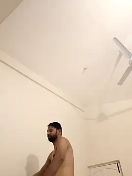 Snapshot of UAjit chatting on September 2025 08:42:01 PM UAjit online show from September 2025 08:42:01 PM