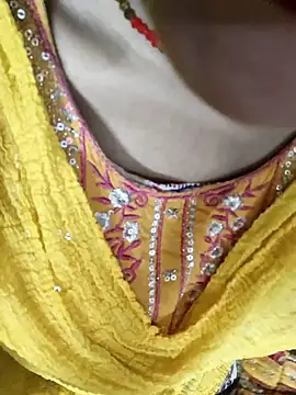 Snapshot of Eshwari_Chopra chatting on September 2025 05:17:02 AM Eshwari Chopra online show from September 2025 05:17:02 AM