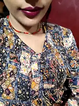 Snapshot of Eshwari_Chopra chatting on October 2025 03:29:02 AM Eshwari Chopra online show from October 2025 03:29:02 AM