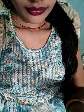 Snapshot of Eshwari_Chopra chatting on October 2025 06:13:02 AM Eshwari Chopra online show from October 2025 06:13:02 AM