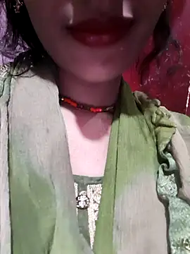 Snapshot of Eshwari_Chopra chatting on November 2025 03:27:01 AM Eshwari Chopra online show from November 2025 03:27:01 AM