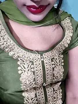 Snapshot of Eshwari_Chopra chatting on November 2025 08:09:01 AM Eshwari Chopra online show from November 2025 08:09:01 AM