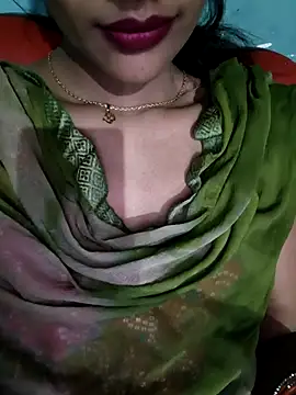 Snapshot of Eshwari_Chopra chatting on November 2025 07:41:02 AM Eshwari Chopra online show from November 2025 07:41:02 AM