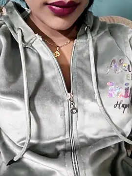 Snapshot of Eshwari_Chopra chatting on December 2025 06:40:02 AM Eshwari Chopra online show from December 2025 06:40:02 AM