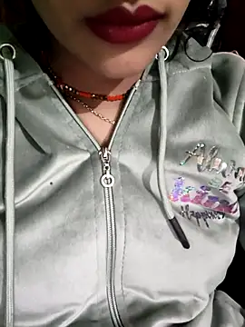 Eshwari Chopra online show from December 2025 09:05:02 AM